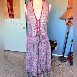 Beautiful Natural Fabric India Set